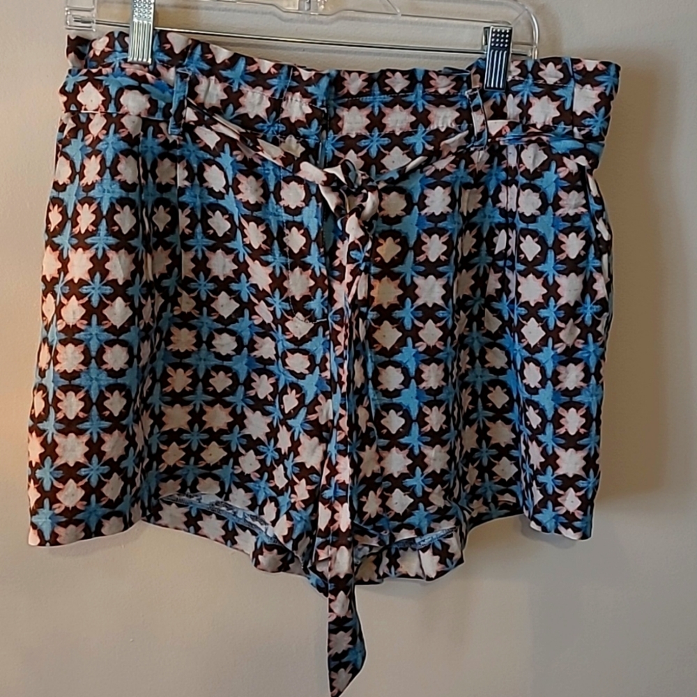 Loft linen blend shorts size Large